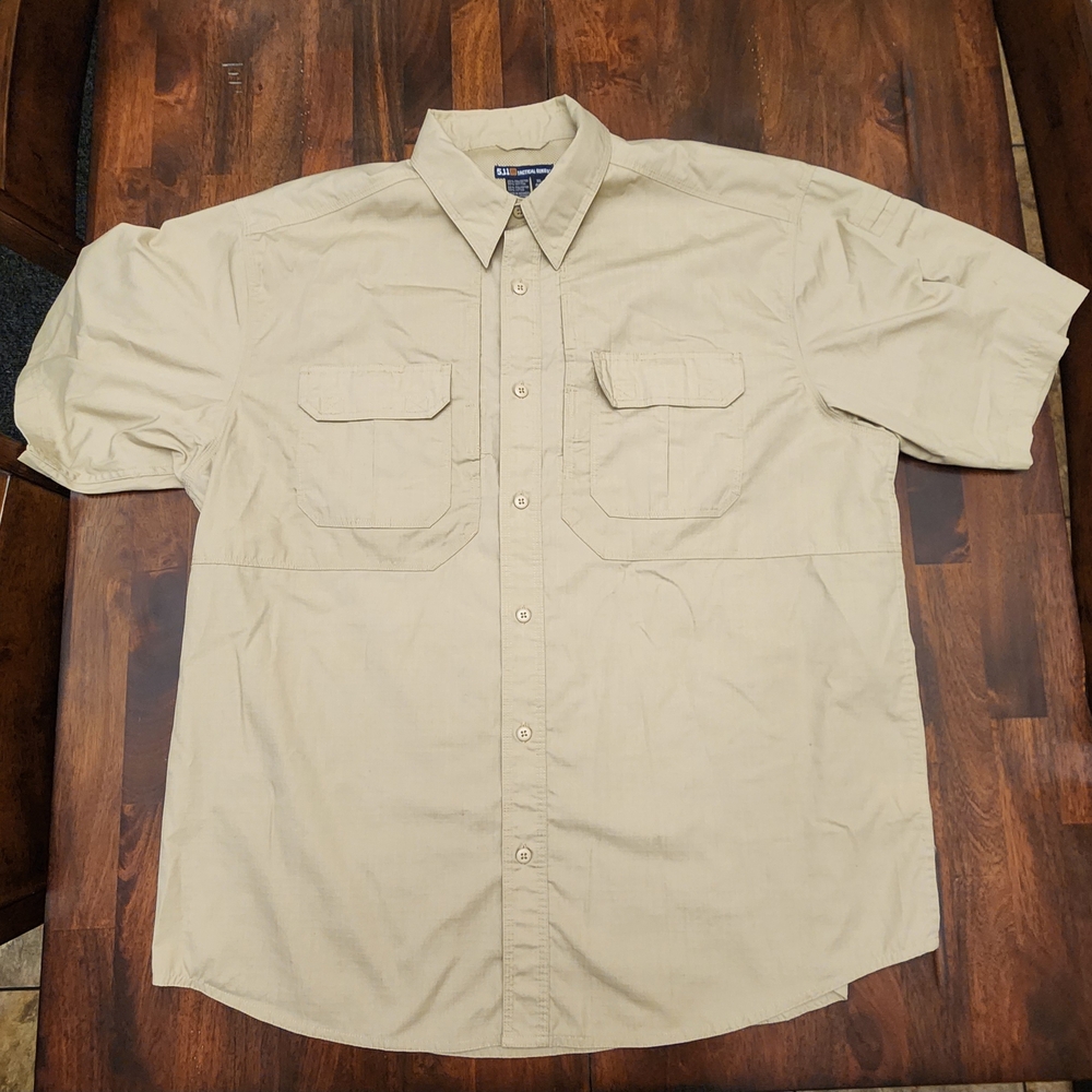5.11 Tactical Mens Button Down Tan Short Sleeve Shirt XL